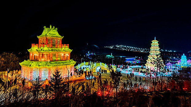 2021-2022中国长春冰雪新天地夜景