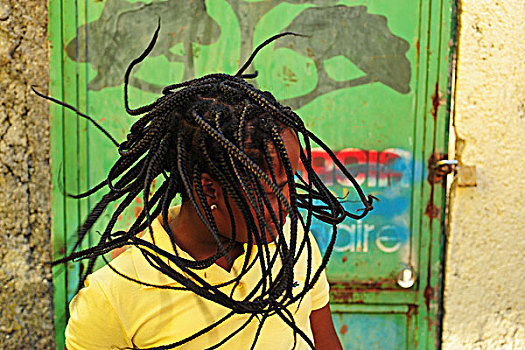 haiti,port,au,prince,black,girl,dancing,with,braids