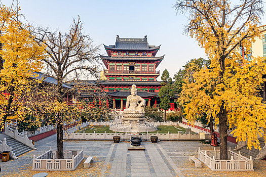 南京毗卢寺秋季风光