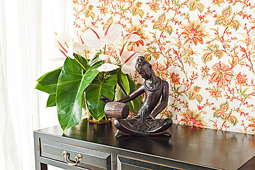 边桌,花,室内装饰