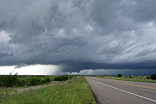远景,道路,龙卷风,乌云,德克萨斯,美国