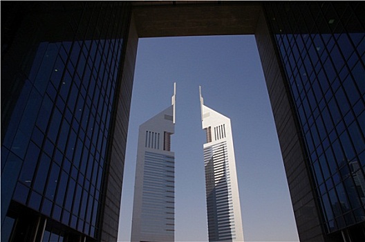 阿联酋塔楼,迪拜
