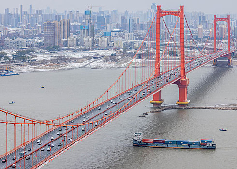 2023年1月15日,武汉迎来新年的第一场雪