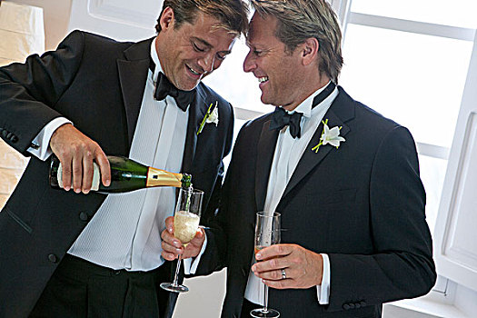 新婚,成年,雄性,情侣,倒出,香槟