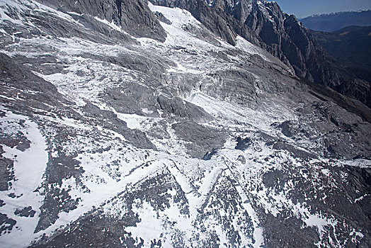 玉龙雪山