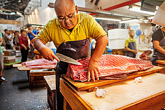 传统,鲜鱼,市场,东京,鱼贩,工作,切片,大,鱼肉,人,背景