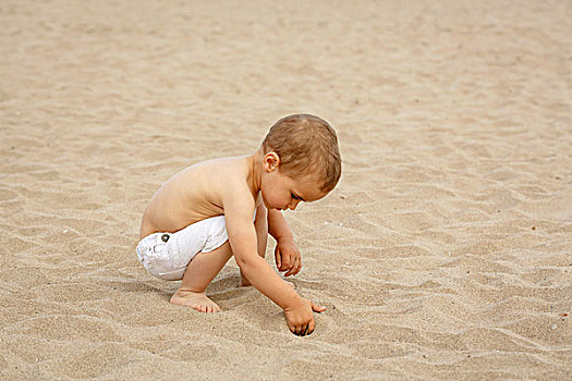 幼儿,挖,沙子,手