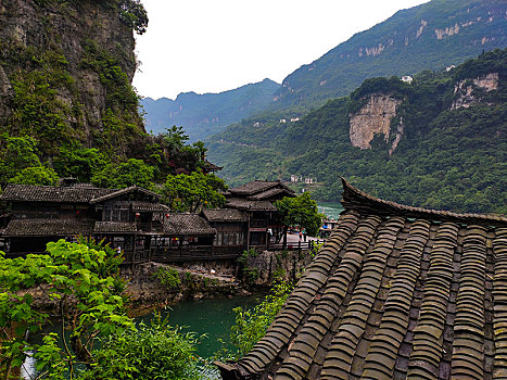 宜昌,三峡人家,长江,运输,航道,民俗,表演,风景,景点,旅游,高山,瀑布,河流,神秘,树木,植被,峡谷,壮观