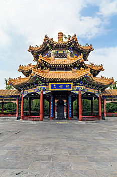 汉高祖斩蛇处碑亭,中国河南省永城汉兴源景区