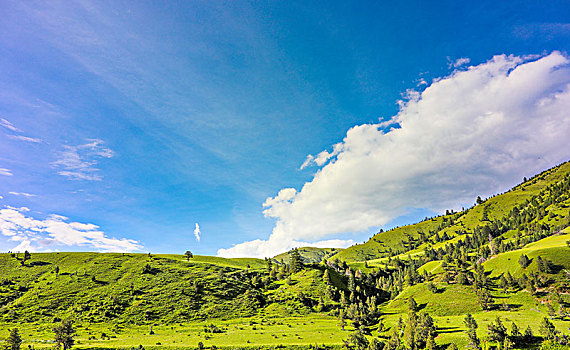 峡谷青山绿水