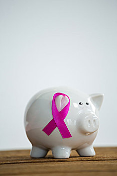 粉色,乳腺癌,意识,带,存钱罐,上方,木桌子,白色背景