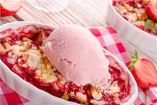 草莓,碎屑,冰淇淋