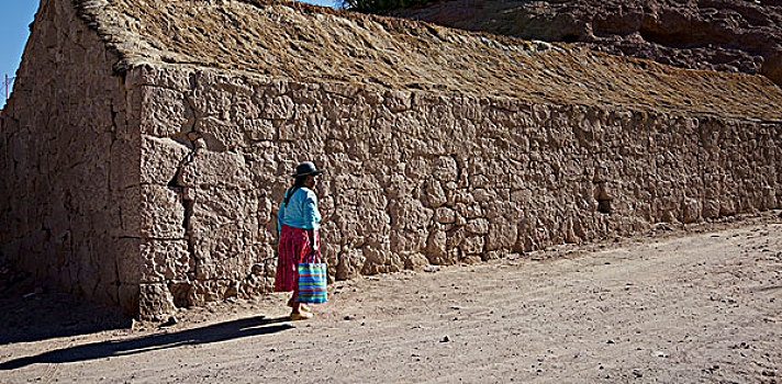 阿塔卡马沙漠,智利,女人,圆顶礼帽,缠结,土坯建筑