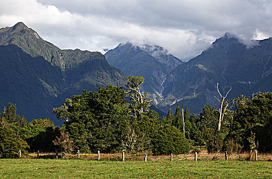 马瑟森湖lake,matheson