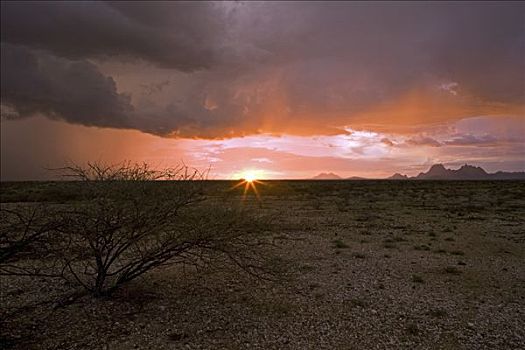 纳米比亚,达马拉兰,难以置信,亮光,风暴,天气,上方,山,日落