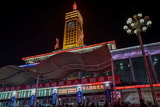 长沙火车站夜景