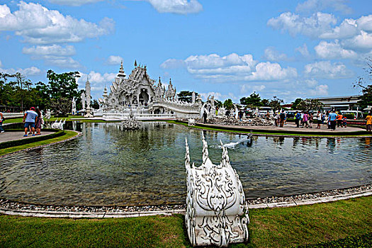 泰北清莱白庙又叫,龙昆寺,灵光寺或白龙寺,wat,rong,khun