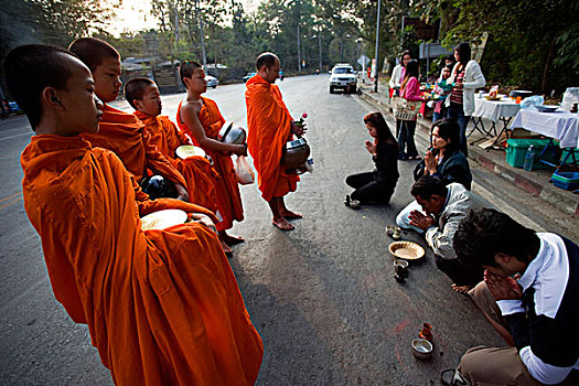 泰国,清迈,僧侣,供品,食物