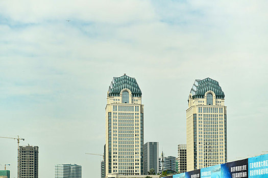 广东珠海,横琴粤澳深度合作区城市街景