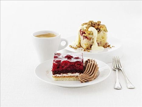 树莓,小蛋糕,奶油,一杯咖啡
