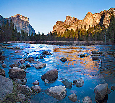 美国,加利福尼亚,岩石,反射,默塞德河,优胜美地山谷