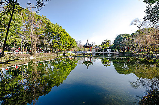 鸳鸯湖