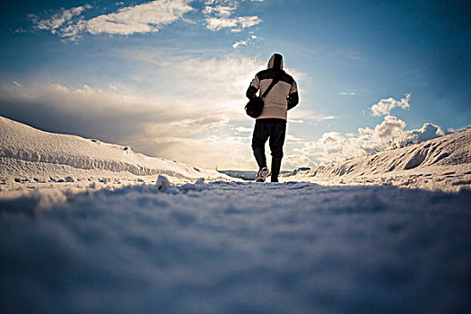 后视图,男人,远足,积雪,风景,俄罗斯