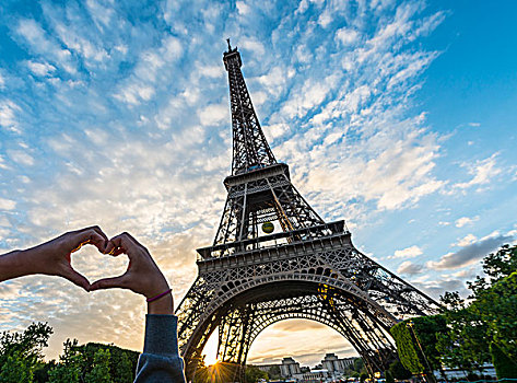 心形,日落,后面,埃菲尔铁塔,巴黎,法兰西岛,法国,欧洲