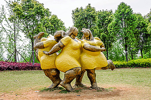 长沙洋湖体育公园雕塑－欢庆