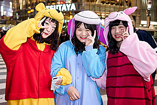 三个,日本,女孩,衣服,小猪,万圣节,庆贺,涩谷