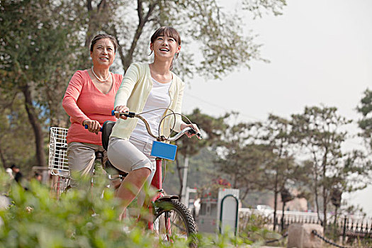 祖母,孙女,骑,双人自行车,北京