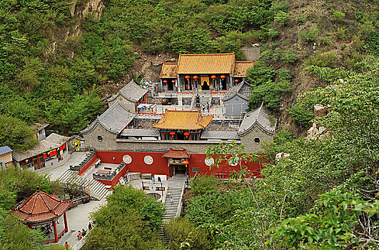 河北鸡鸣山财神庙建筑