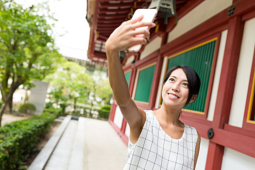 女人,手机,日本寺庙