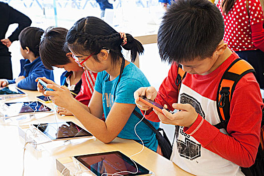 中国,香港,苹果,商店,孩子,看,苹果手机