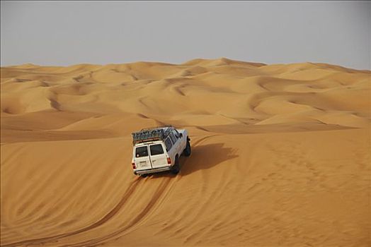 吉普车,沙丘,奥巴里,沙漠,利比亚