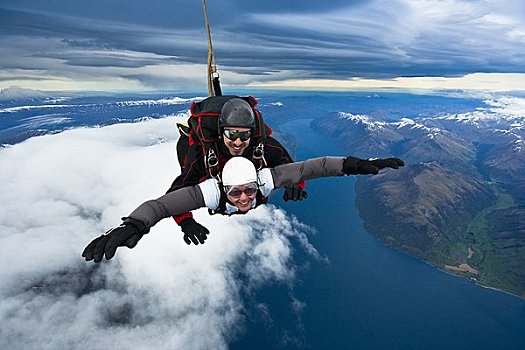 一前一后,高空跳伞,俯视,壮观,皇后镇,南岛,新西兰