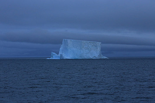 南极半岛浮冰