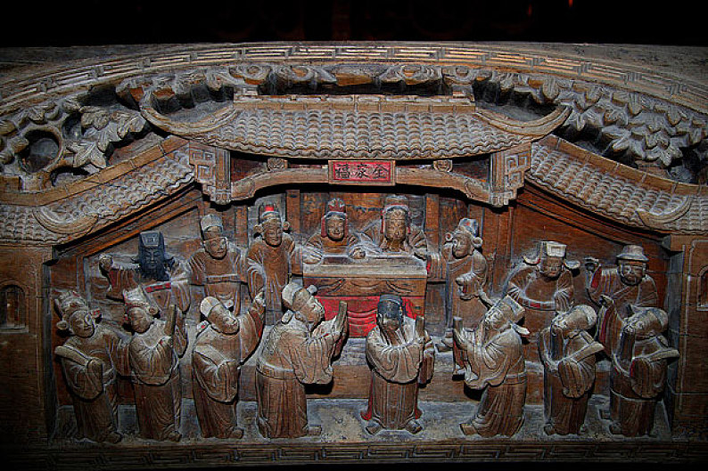 乌镇江南木雕陈列馆内的郭子仪祝寿全家福雕塑_高清图片_全景视觉