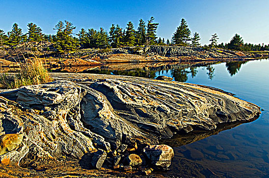 石头,海岸线,乔治亚湾,法国河,省立公园,安大略省,加拿大
