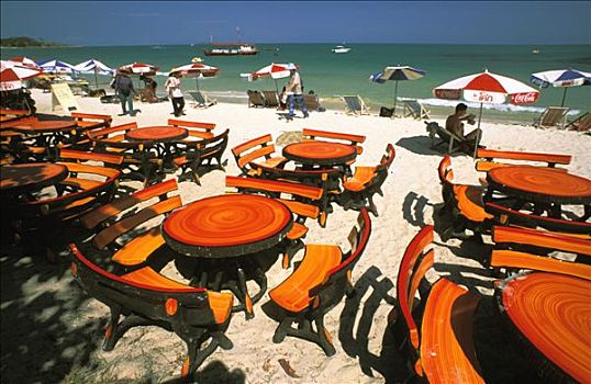 越南,彩色,桌子,长木凳,沙子,海洋,蓝天,伞