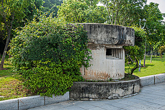 福建厦门鼓浪屿岛上残留的碉堡