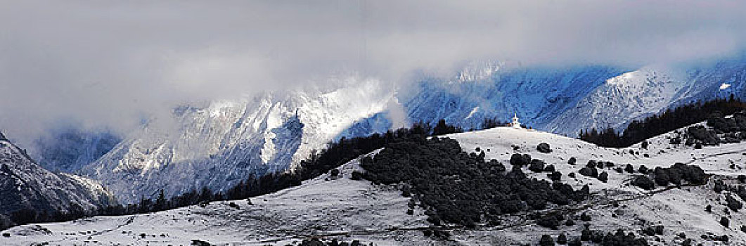 雪山