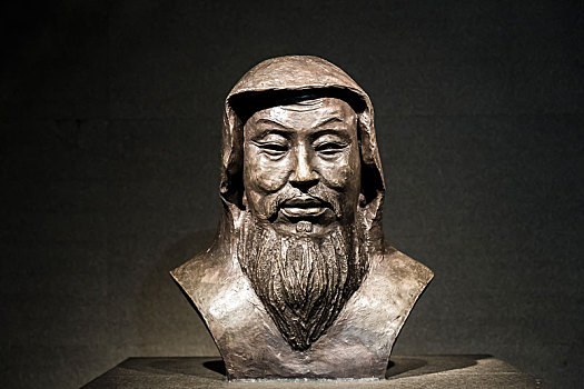 河南省安阳中国文字博物馆内许慎塑像