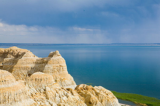 新疆福海－海上魔鬼城