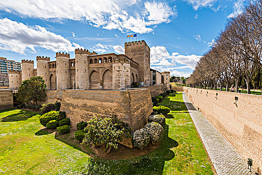 外部,风景,宫殿,萨拉戈萨,阿拉贡,西班牙,欧洲