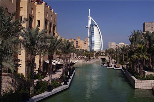 阿联酋,迪拜,帆船酒店,运河,棕榈树
