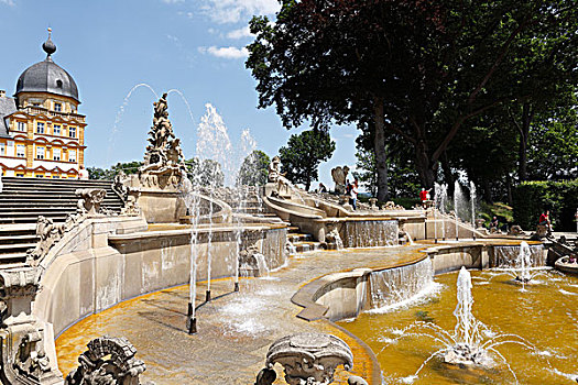 喷泉,城堡,上弗兰科尼亚,弗兰克尼亚,巴伐利亚,德国,欧洲