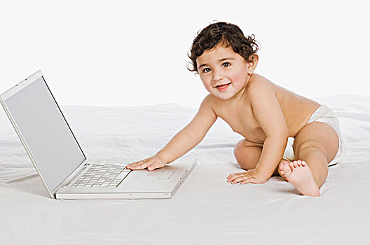 男婴,玩,笔记本电脑