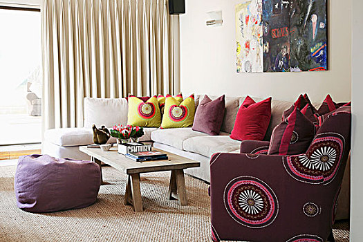 白色,躺椅,沙发,彩色,散落,垫子,简单,茶几,紫色,豆袋椅,自然,纤维,地毯