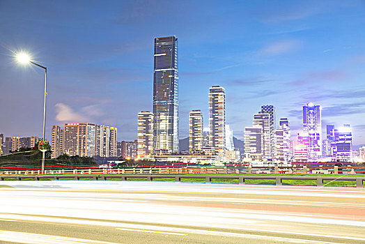 城市道路夜景